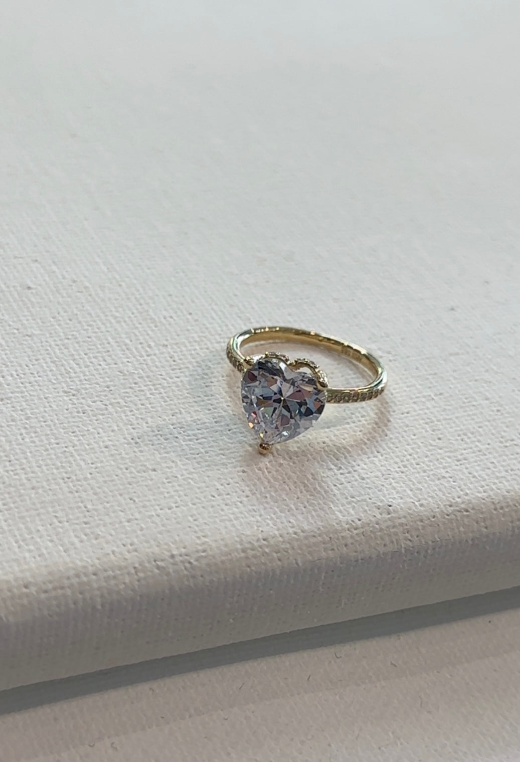 Goldring-Heart