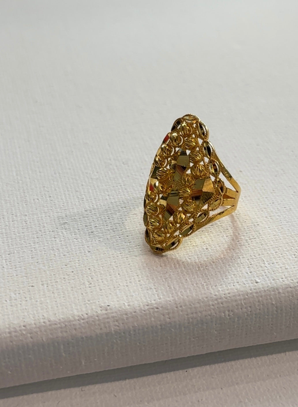 Goldring-Dorika Badem